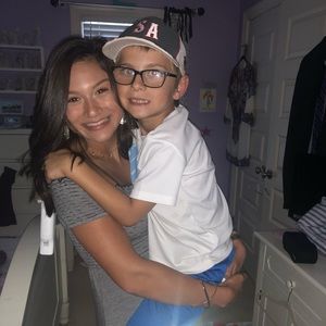 Meet your Posher, Alexandra